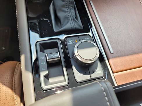 Certified 2026 Toyota Tundra 1794 Edition image 24