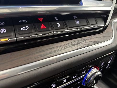 New 2026 GMC Sierra 1500 SLT w/ SLT Premium Plus Package image 32