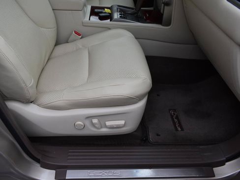 Used 2013 Lexus GX 460 w/ Comfort Plus Pkg AWD/4WD image 31