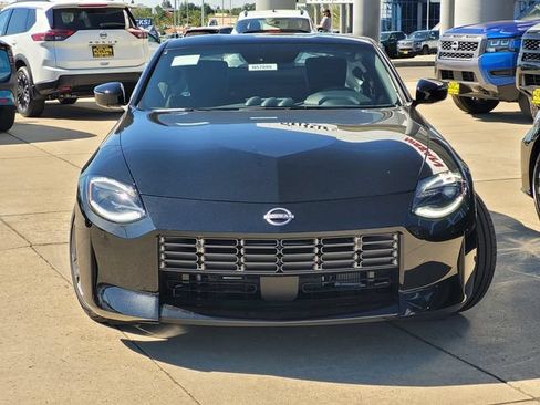 New 2026 Nissan Z Performance w/ Floor Mat Package RWD image 2