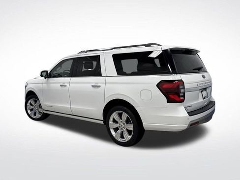Used 2022 Ford Expedition Max Platinum image 3
