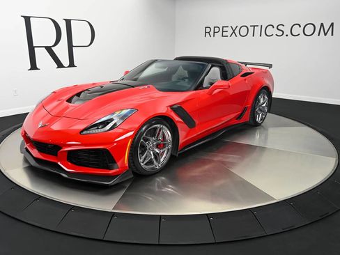 Used 2019 Chevrolet Corvette ZR1 RWD image 5