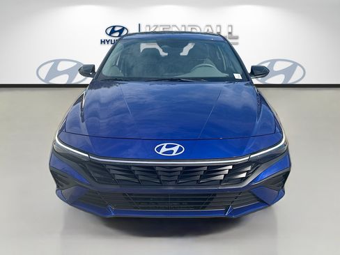 Certified 2026 Hyundai Elantra Sport FWD image 2