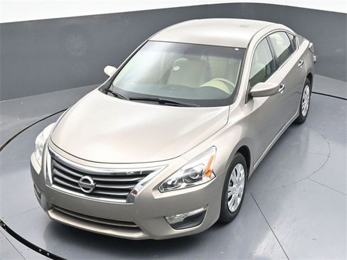 Used 2014 Nissan Altima 2.5 S image 26