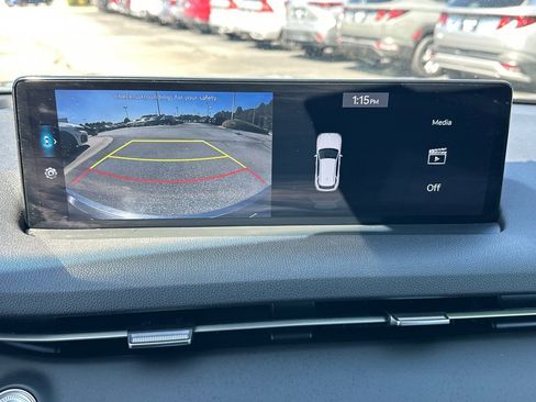 Used 2025 Genesis GV70 2.5T image 12