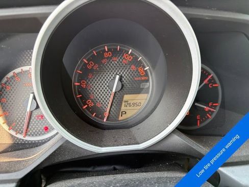 Used 2013 Toyota 4Runner SR5 AWD/4WD image 11
