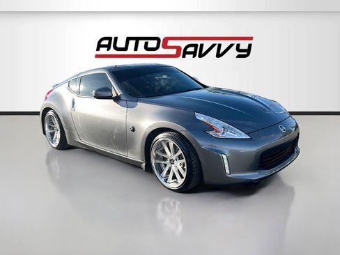 Used 2016 Nissan 370Z Base w/ Aerodynamics Package image 1