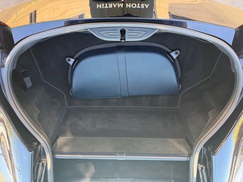 Used 2020 Aston Martin V8 Vantage Coupe 2D image 20