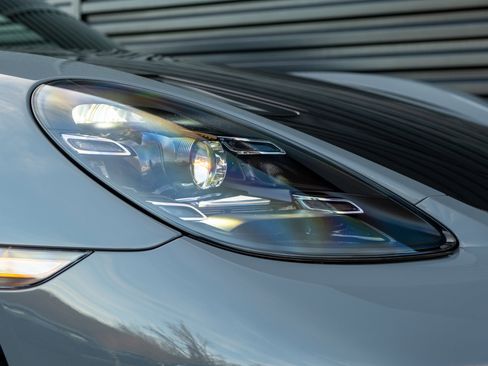 Certified 2023 Porsche 718 Cayman GT4 RS image 42