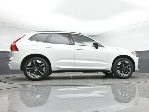 New 2026 Volvo XC60 B5 Ultra w/ Protection Package Premier AWD/4WD image 43
