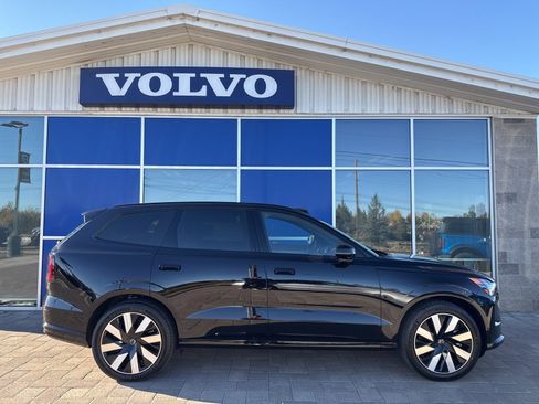 New 2025 Volvo EX90 Ultra image 7