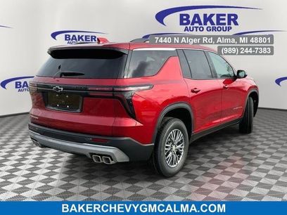 New 2026 Chevrolet Traverse LT w/ LPO, Floor Liner Package