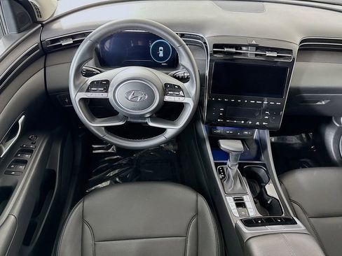 Used 2024 Hyundai Tucson SEL w/ Convenience Package image 4