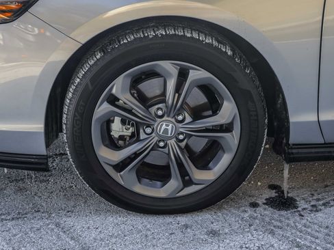 Used 2024 Honda Accord EX-L image 10