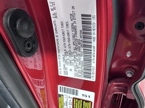 Certified 2023 Toyota Tacoma TRD Sport image 27