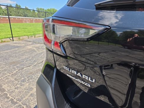 Certified 2024 Subaru Outback Premium AWD/4WD image 25