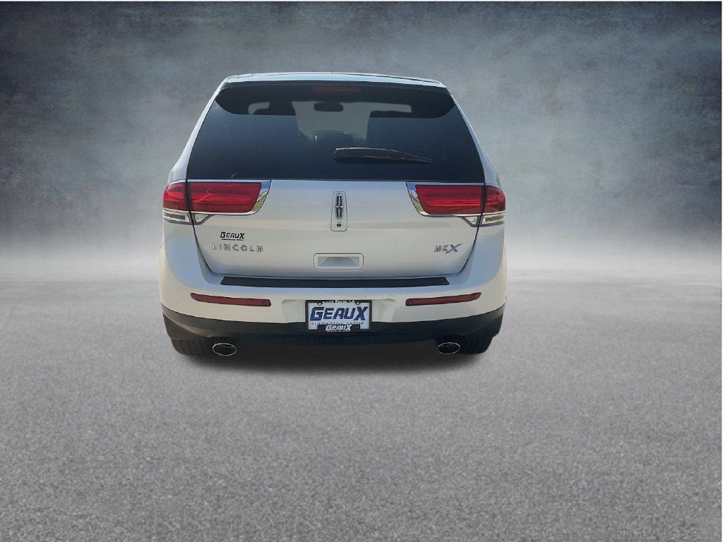 Used 2014 Lincoln MKX FWD w/ Equipment Group 102A image 6