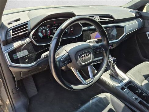 Used 2023 Audi Q3 2.0T Premium AWD/4WD image 10