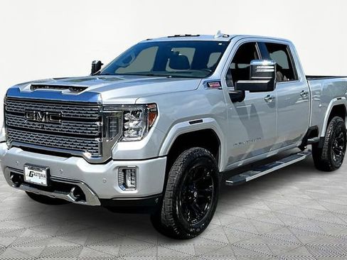Used 2020 GMC Sierra 2500 Denali w/ Denali Ultimate Package image 3
