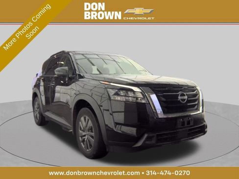 Used 2024 Nissan Pathfinder SV w/ SV Premium Package AWD/4WD image 1