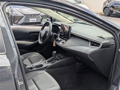 Used 2023 Toyota Corolla LE FWD image 10