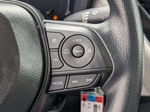 Used 2026 Toyota Corolla LE FWD image 19