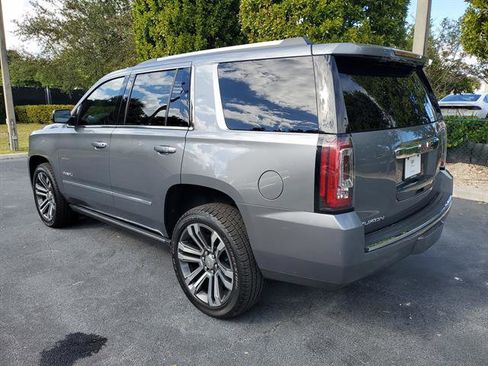 Used 2020 GMC Yukon Denali w/ Denali Premium Package image 22
