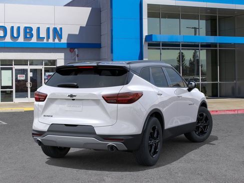 New 2025 Chevrolet Blazer LT w/ Convenience Package image 5