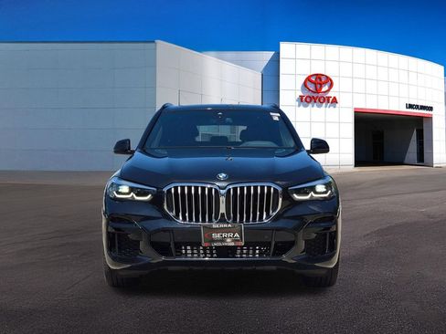 Used 2022 BMW X5 xDrive40i w/ M Sport Package AWD/4WD image 4