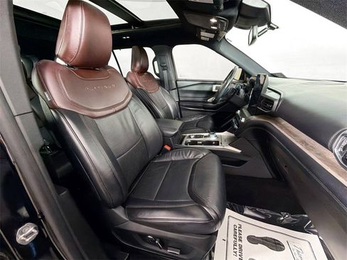 Used 2020 Ford Explorer Platinum image 27