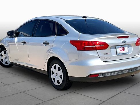 Used 2015 Ford Focus S FWD image 12