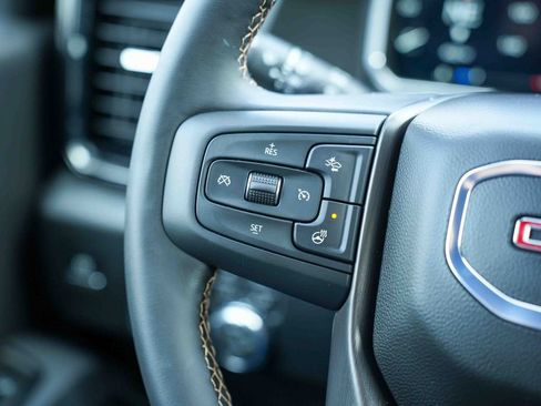 Used 2026 GMC Sierra 2500 AT4 w/ AT4 Premium Plus Package image 34