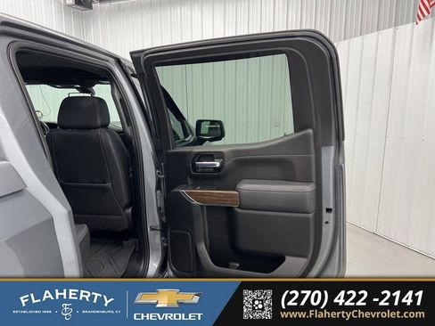 Used 2022 Chevrolet Silverado 1500 High Country AWD/4WD image 12