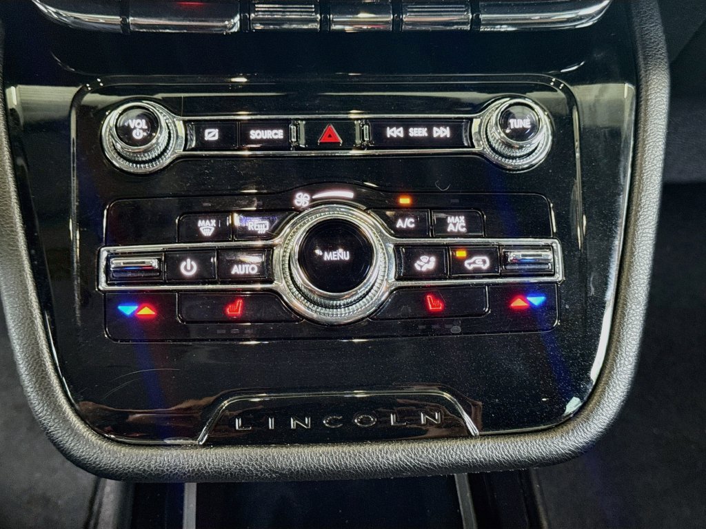 Used 2022 Lincoln Corsair FWD image 17