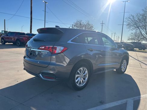 Used 2018 Acura RDX FWD w/ Technology Package image 3