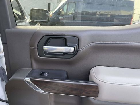 Used 2021 GMC Sierra 1500 SLT w/ SLT Premium Plus Package image 43