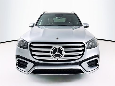 New 2026 Mercedes-Benz GLS 450 4MATIC image 2