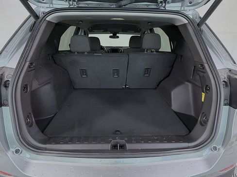Used 2024 Chevrolet Equinox LT w/ LPO, Floor Liner Package FWD image 29