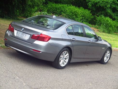 Used 2016 BMW 528i xDrive Sedan AWD/4WD image 27