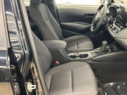 Used 2023 Toyota Corolla LE image 23