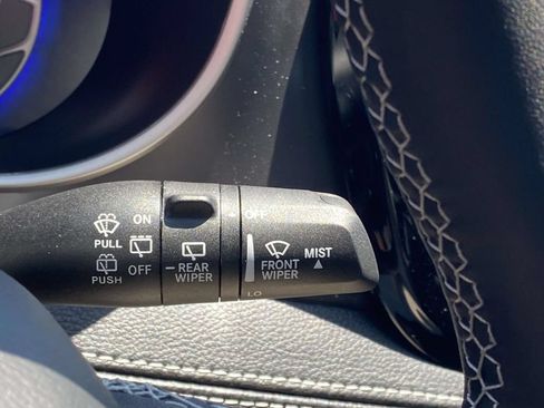 New 2026 Chrysler Pacifica Select AWD/4WD image 55
