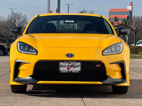 New 2026 Toyota GR86 YUZU Limited image 10