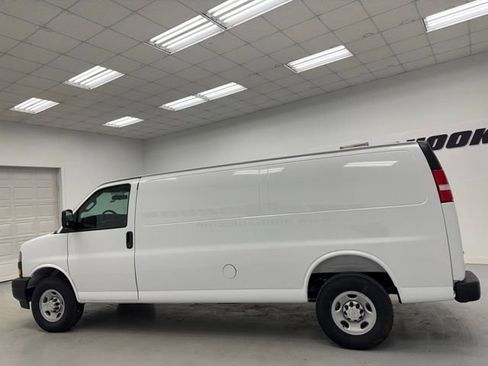 New 2026 Chevrolet Express 2500 w/ Driver Convenience Package RWD image 8