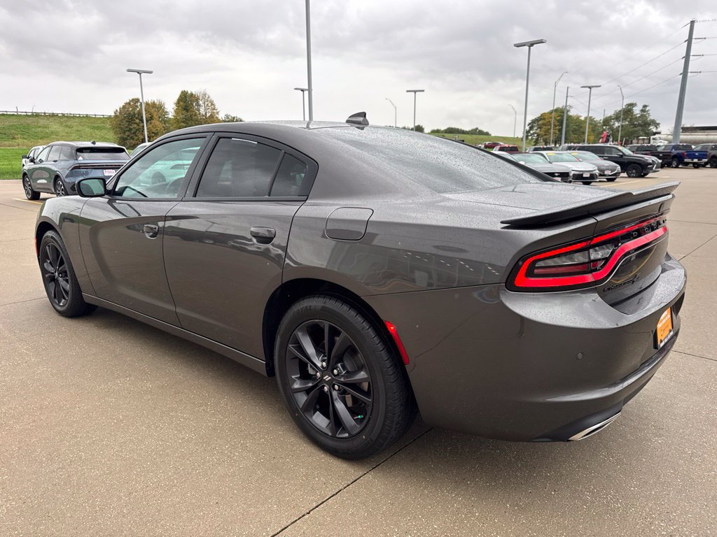Used 2020 Dodge Charger SXT w/ Driver Convenience Group AWD/4WD image 20