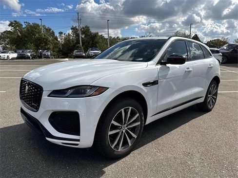 New 2025 Jaguar F-PACE R-Dynamic S image 9