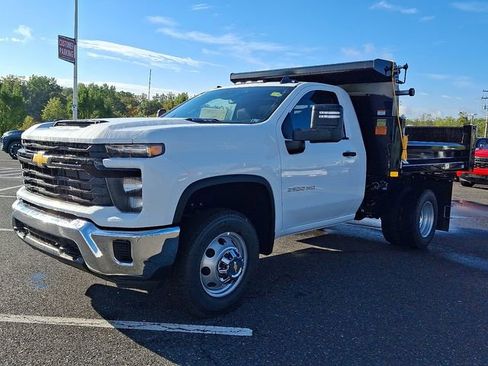 New 2025 Chevrolet Silverado 3500 W/T w/ WT Convenience Package AWD/4WD image 2