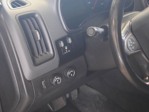 Used 2018 Chevrolet Colorado Z71 AWD/4WD image 43