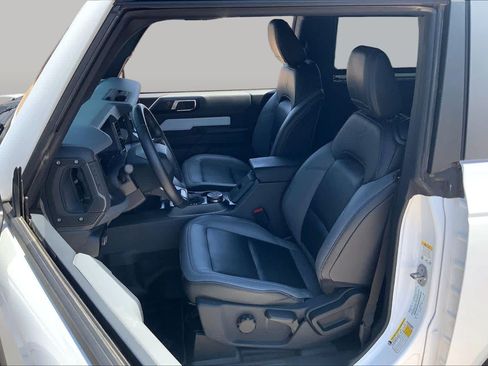 Used 2024 Ford Bronco Big Bend AWD/4WD image 8