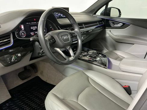 Used 2018 Audi Q7 3.0T Prestige w/ Prestige Package AWD/4WD image 22