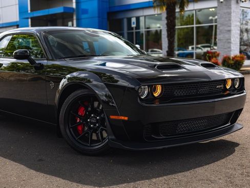 Used 2022 Dodge Challenger SRT Hellcat Redeye RWD image 3